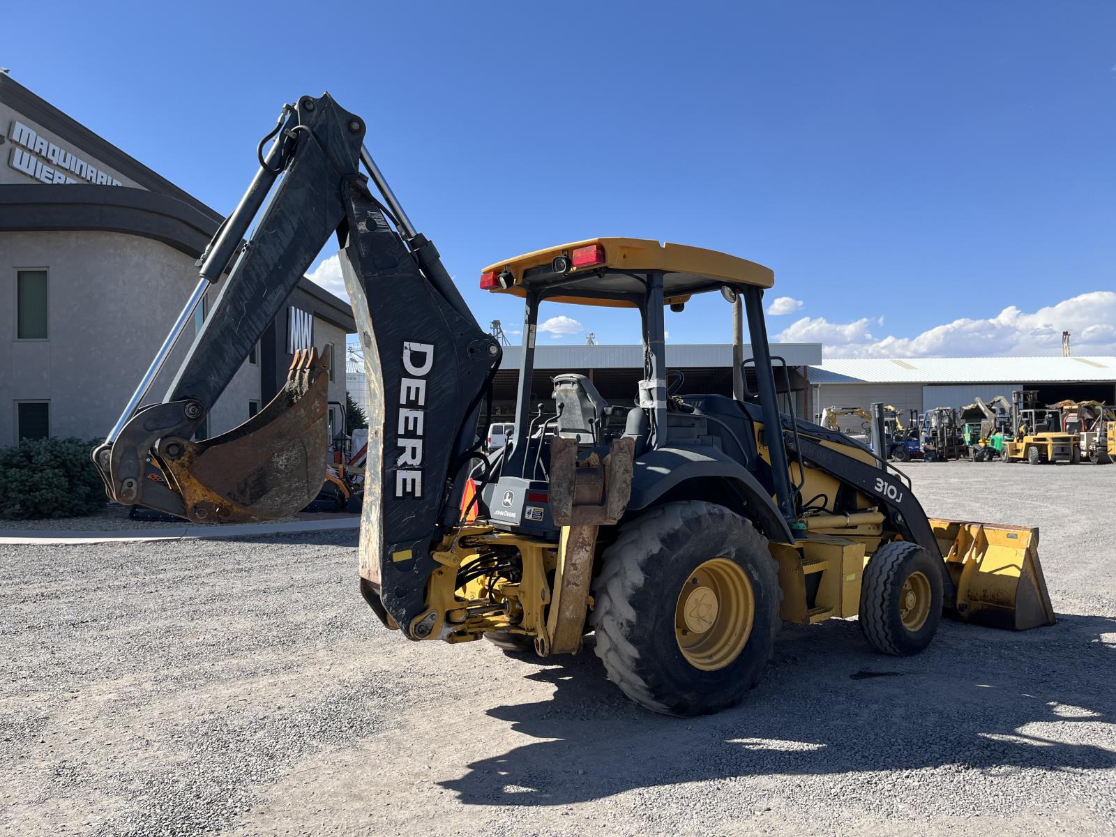 ./imagenes/INVOICE/2019/17656/RETROEXCAVADORA JOHN DEERE 310J (20).JPG